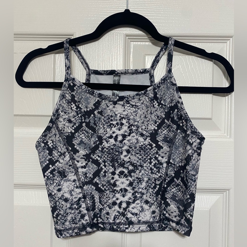 snakeskin workout tank